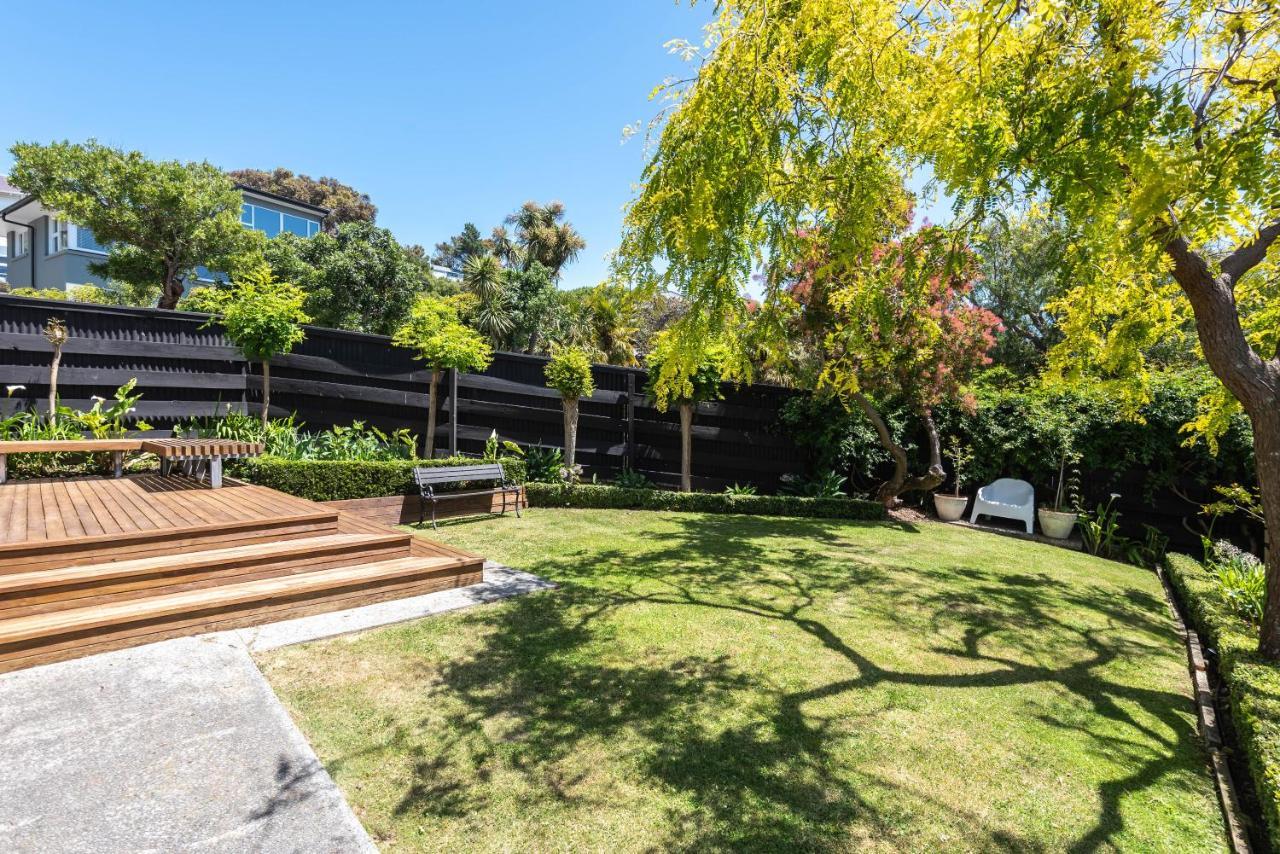 Retro Living - Lush Garden Daire Christchurch Dış mekan fotoğraf